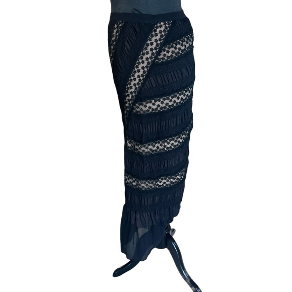 No 21 SILK MIDI SKIRT LACE OVERLAY IT 42 US 8 Excellent Pre-Owned Condition - Picture 2 of 10